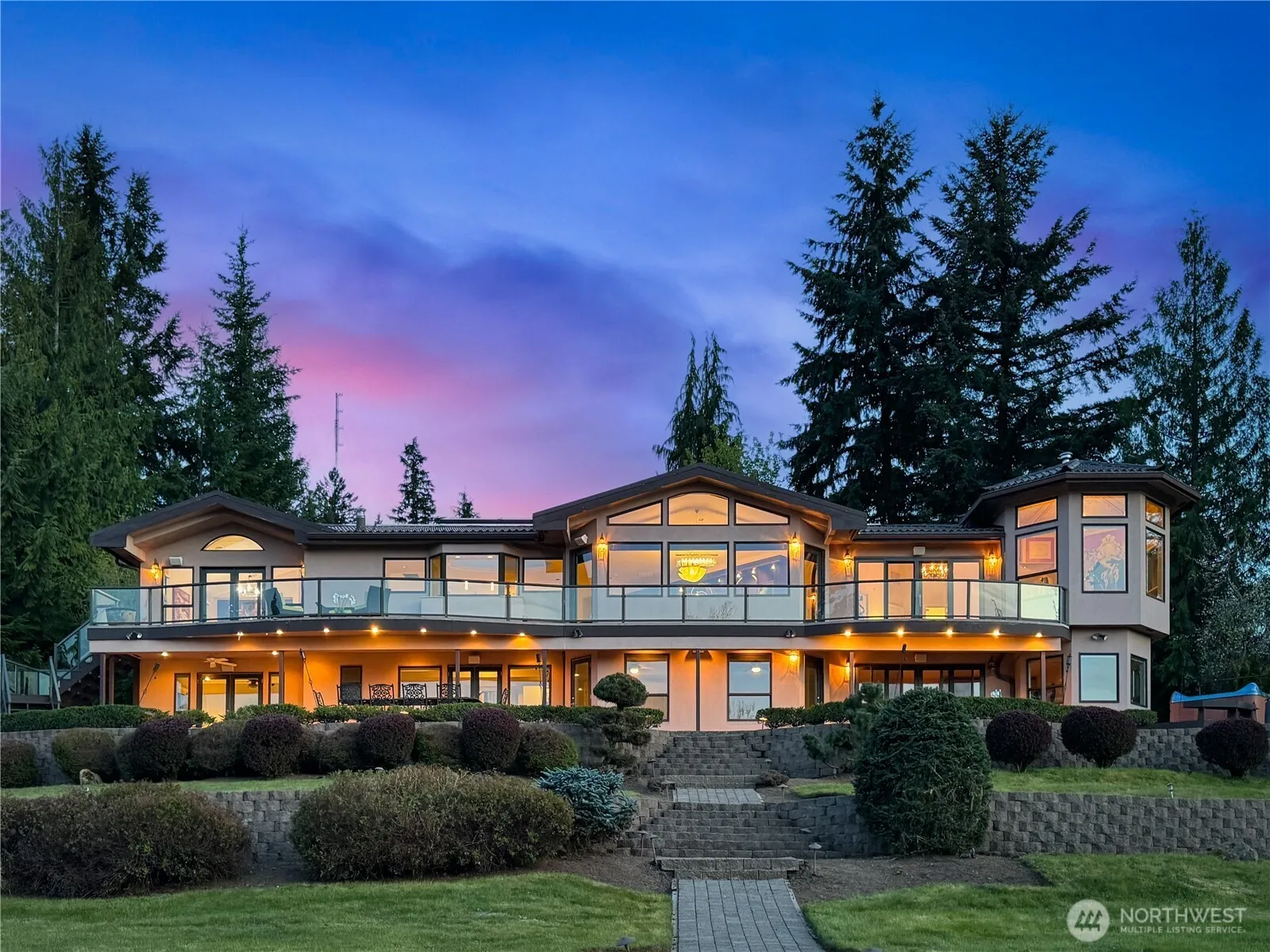 17209 Se Cougar Mountain Drive, Bellevue