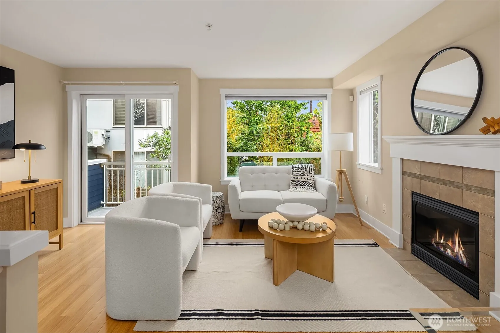 Property photo for 1412 Nw 64th Street #a, Seattle photo 4