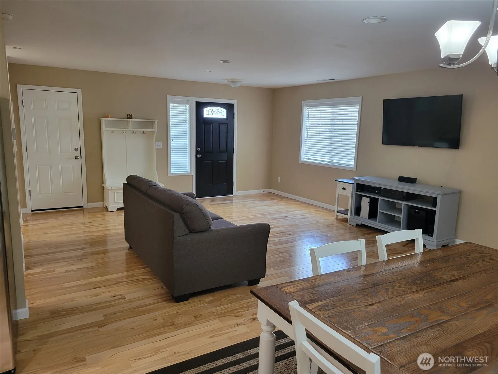 Property photo for 1274 Hudson Street, Dupont photo 3