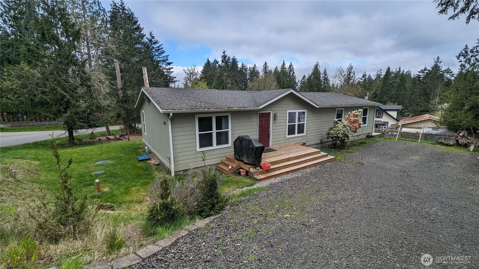 Property photo for 2520 Crestridge Drive Nw, Olympia