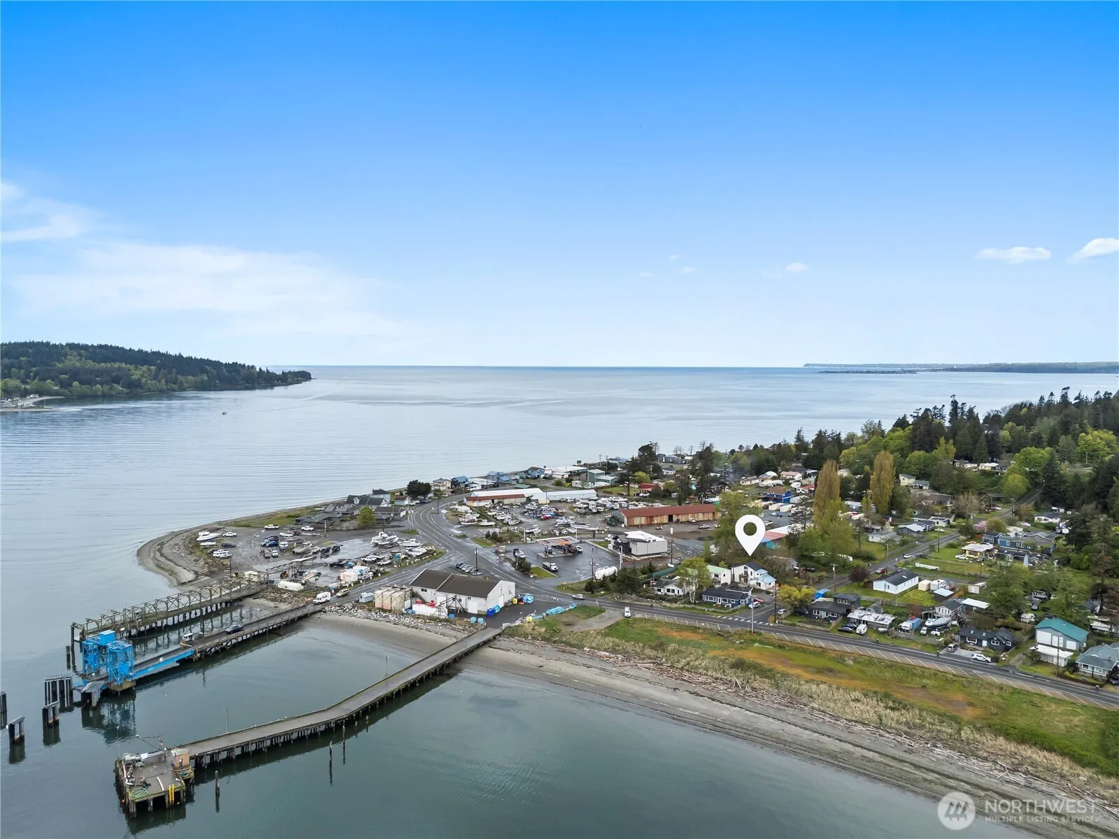 Property photo for 2565 Finkbonner Road, Bellingham photo 2