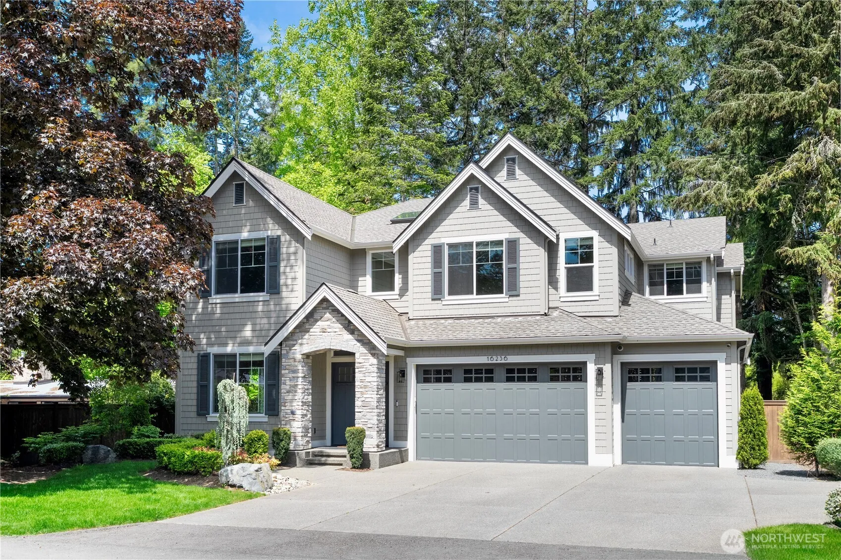 Property photo for 16236 Ne 28th Street, Bellevue