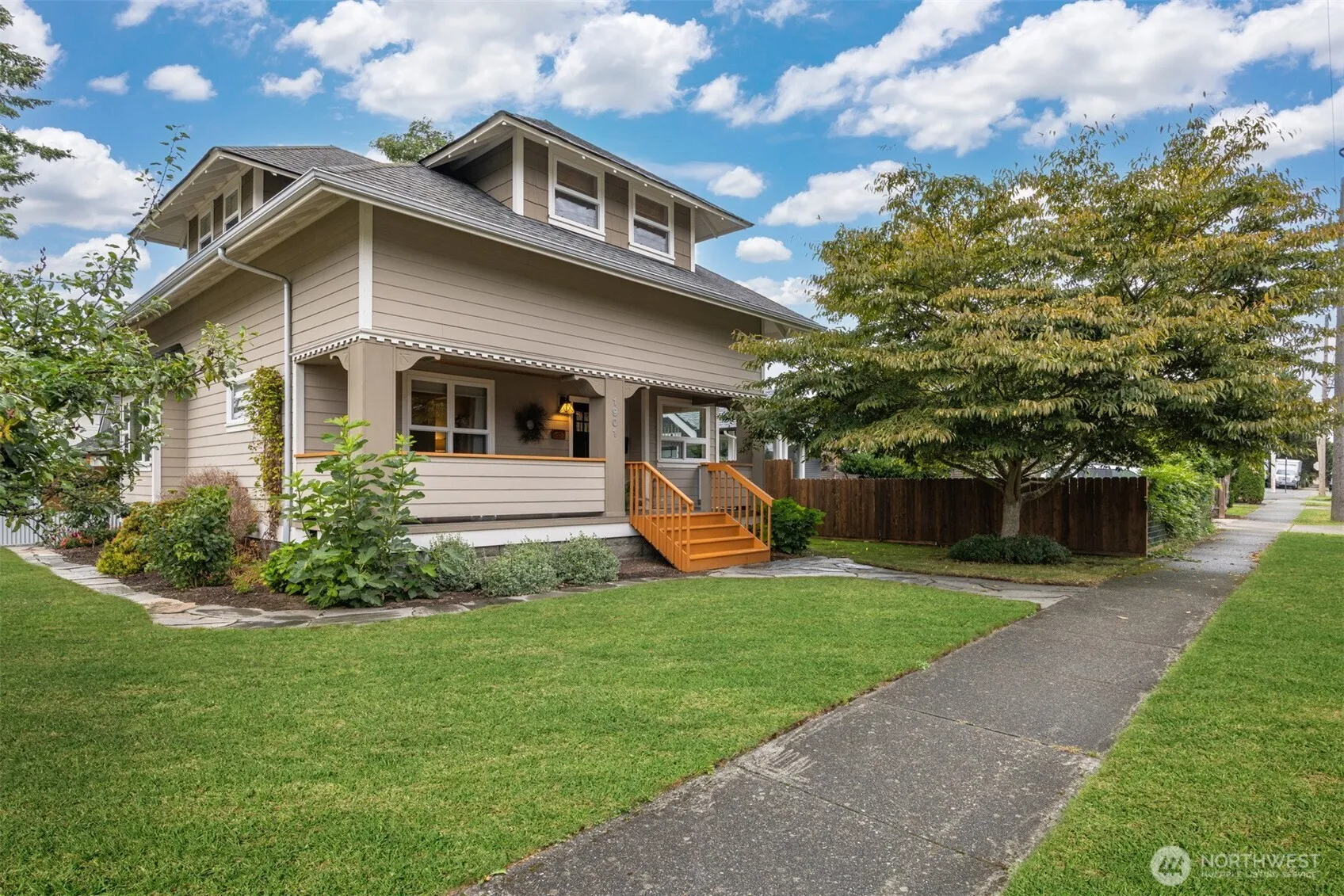 Property photo for 1901 J Street, Bellingham