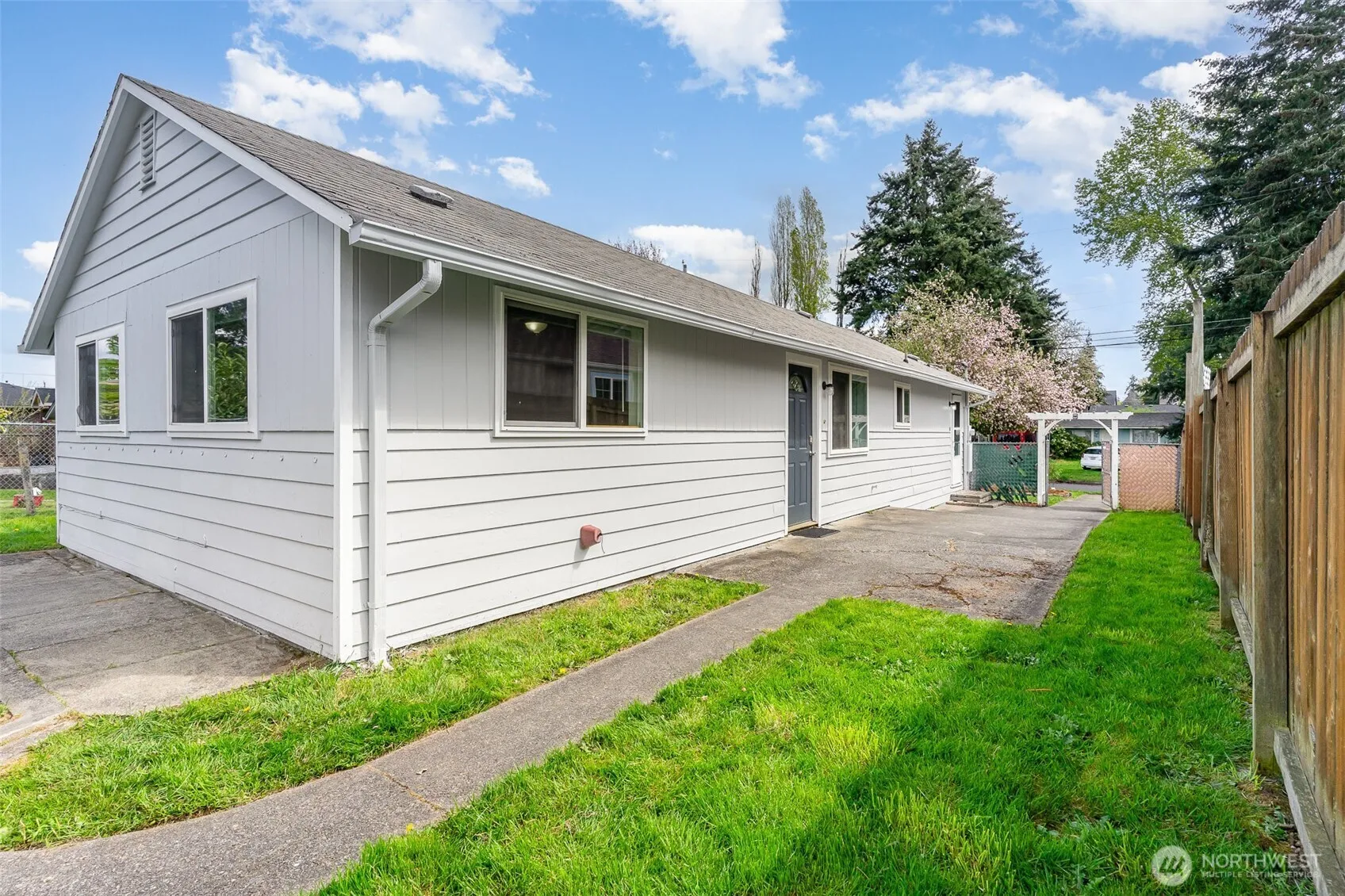 8626 S Fawcett Avenue, Tacoma