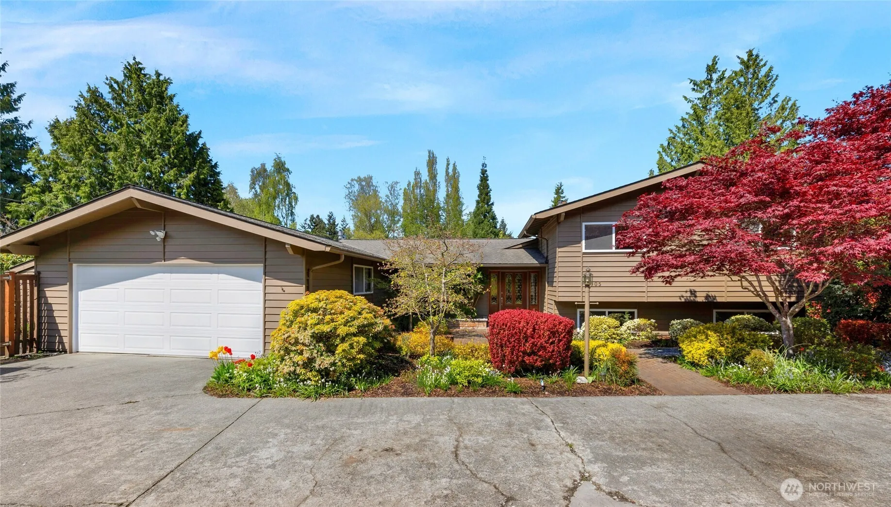 1005 Harborview Lane, Everett