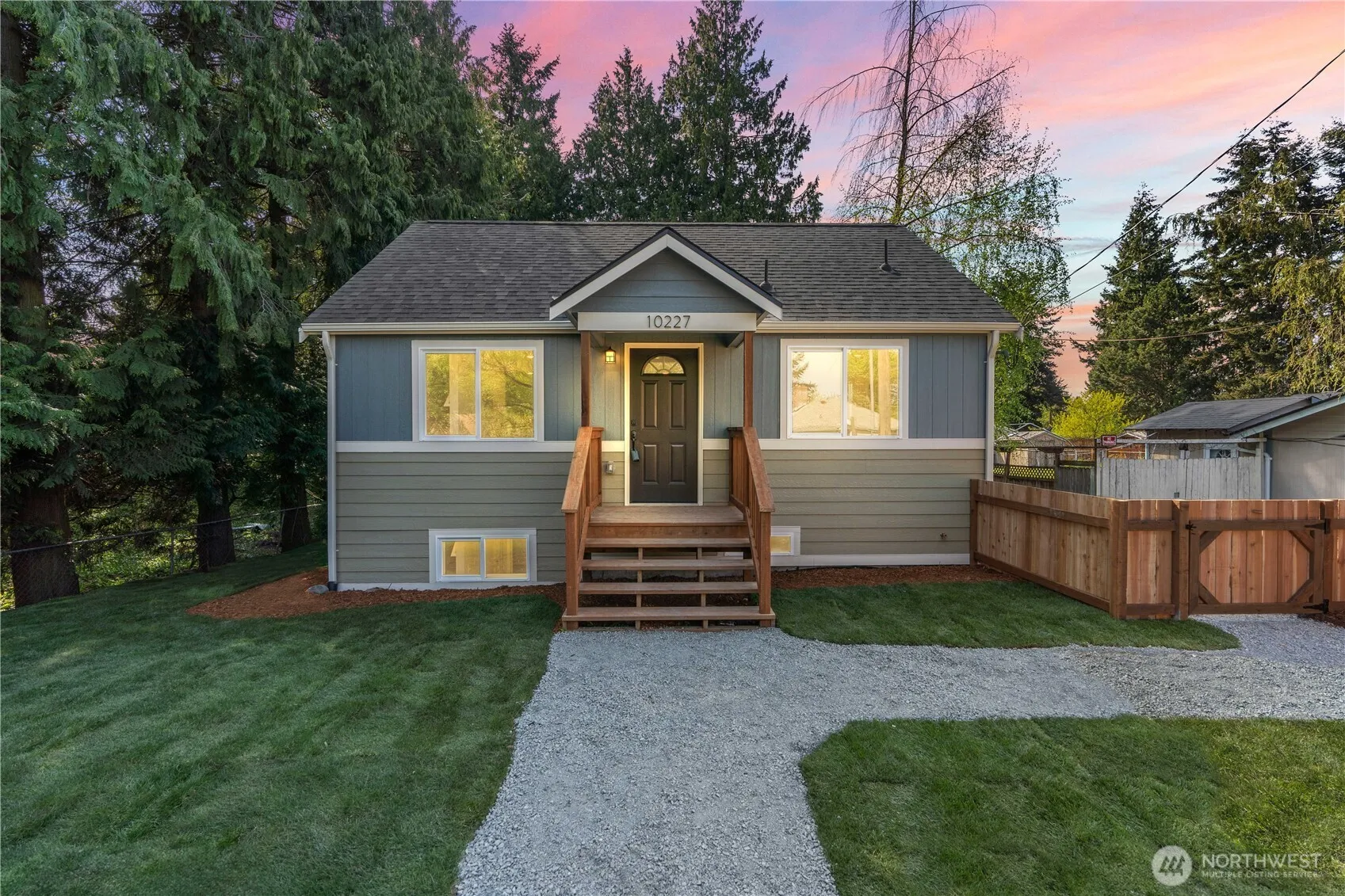 Property photo for 10227 6th Avenue Sw, Seattle
