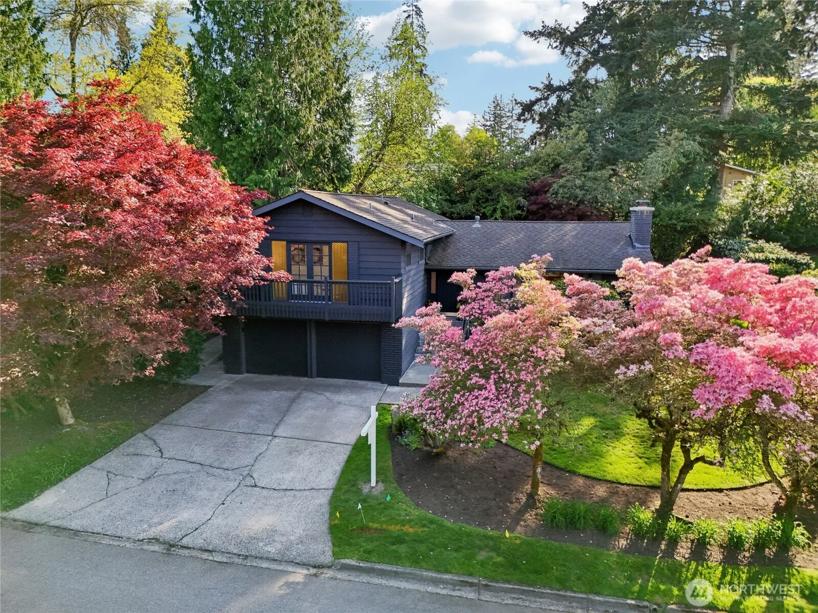 4919 127th Place Se, Bellevue