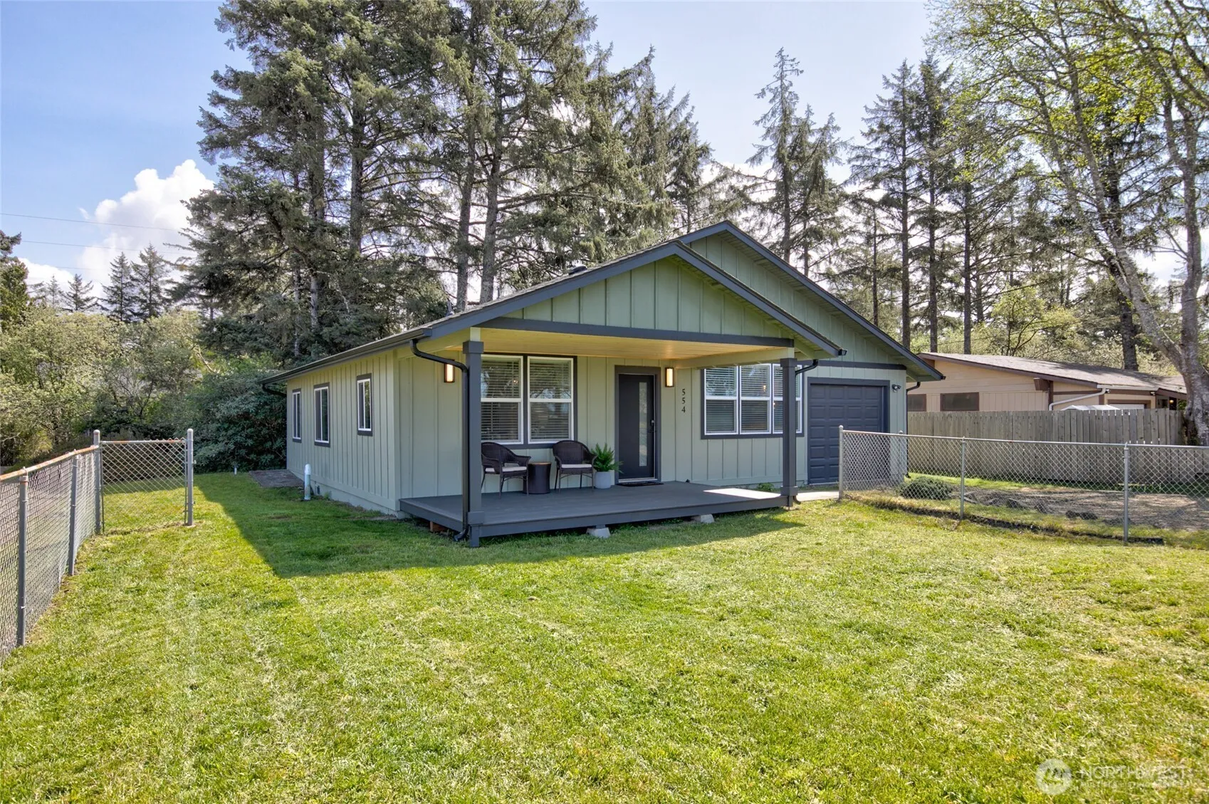 Property photo for 557 Puffin Avenue Ne, Ocean Shores photo 4