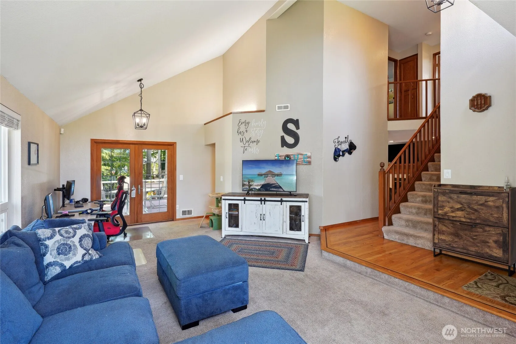 Property photo for 1911 Crystal Springs Road W, Tacoma photo 5