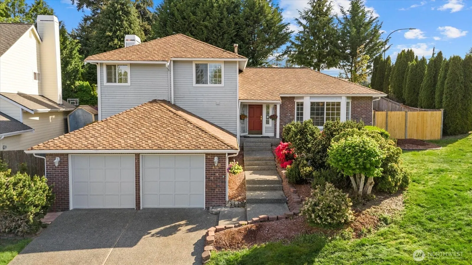 Property photo for 4906 Ne 19th Court, Renton