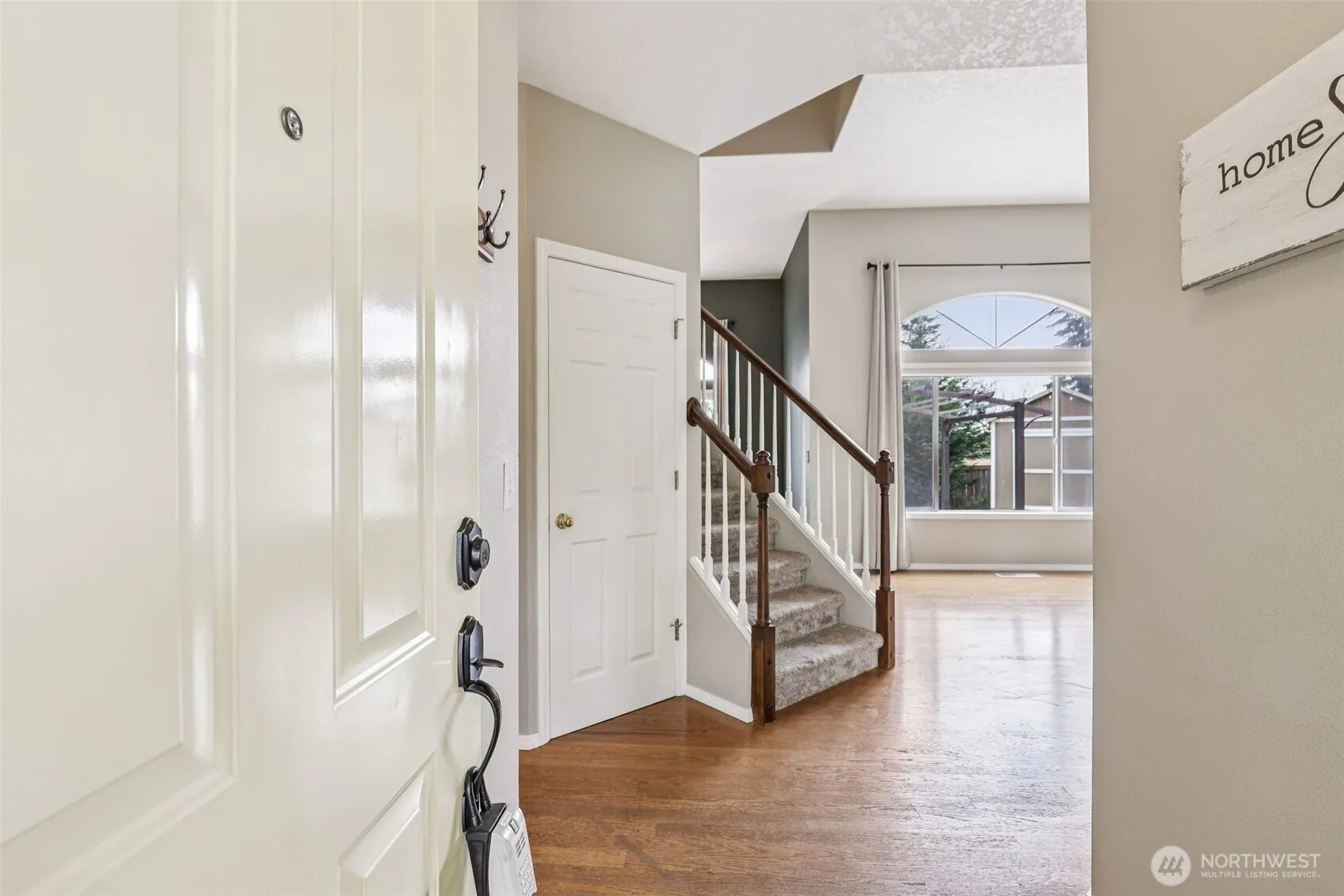 Property photo for 18409 Se 24th Circle, Vancouver photo 3