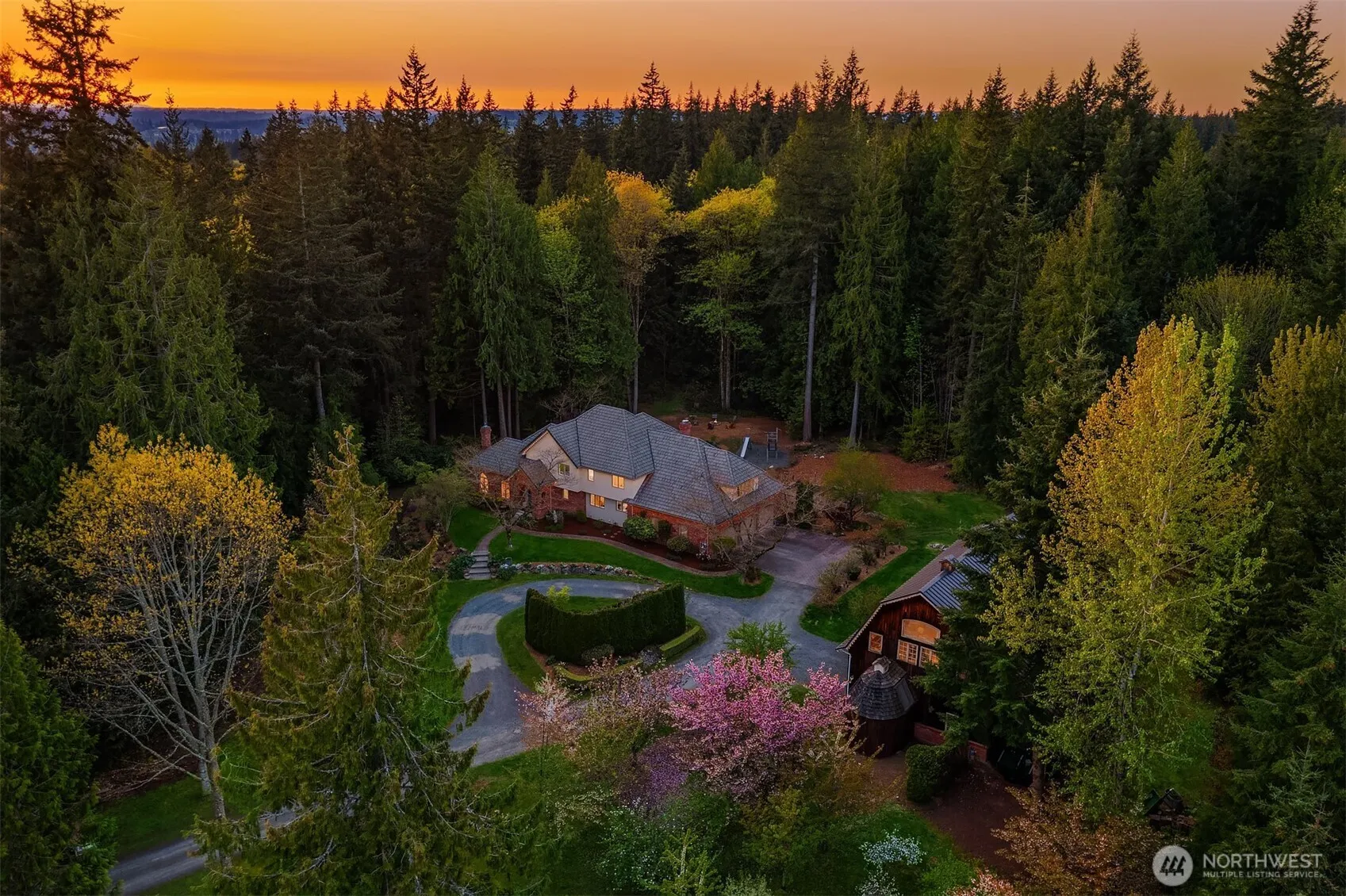 21620 Ne 92nd Place, Redmond