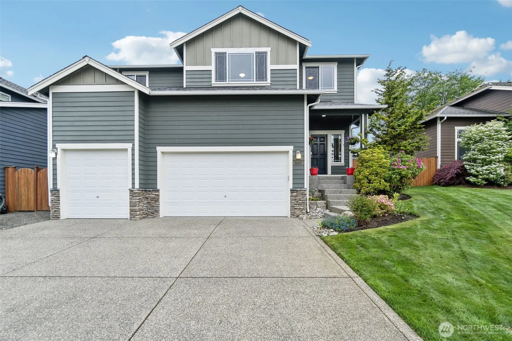 Property photo for 609 85th Drive Se, Lake Stevens
