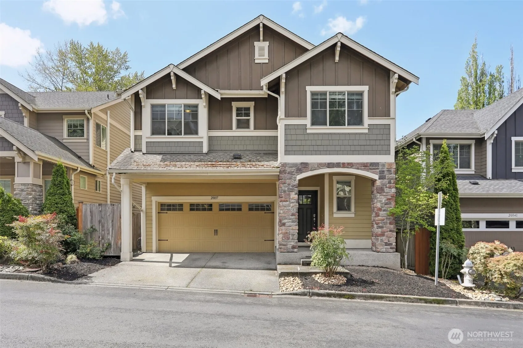 Property photo for 20037 94th Avenue Ne, Bothell