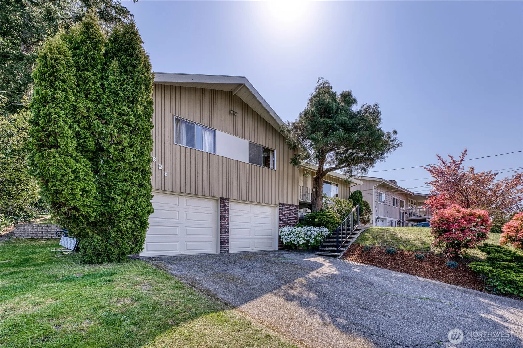 Property photo for 3828 Harbel Drive Ne, Bremerton photo 2