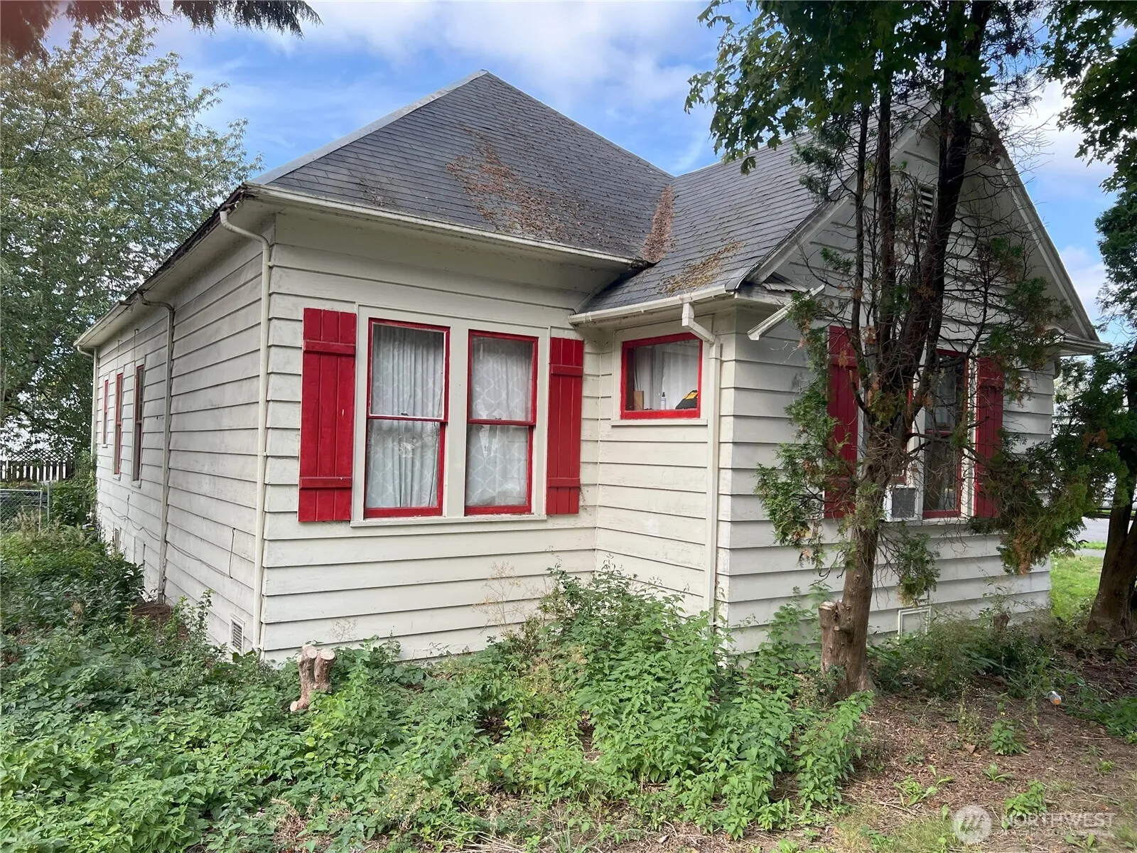 501 Burnett Avenue S, Renton