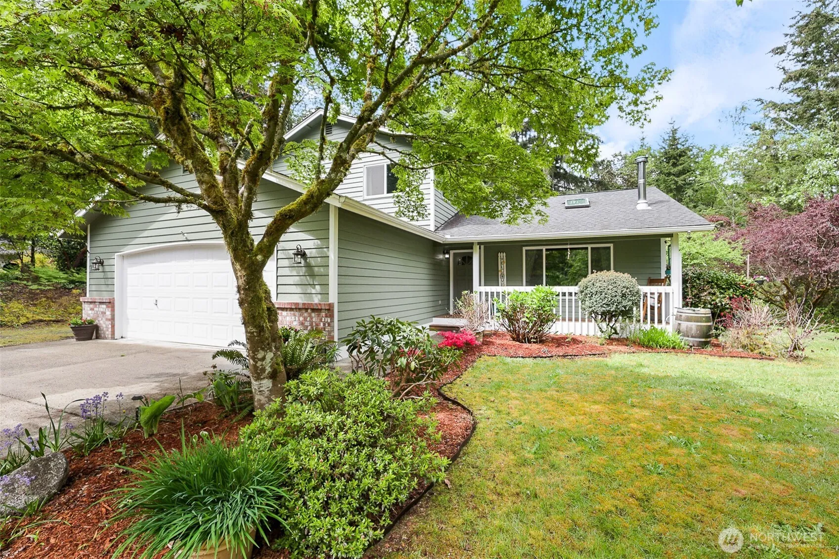 Property photo for 11828 Fairview Boulevard Sw, Port Orchard