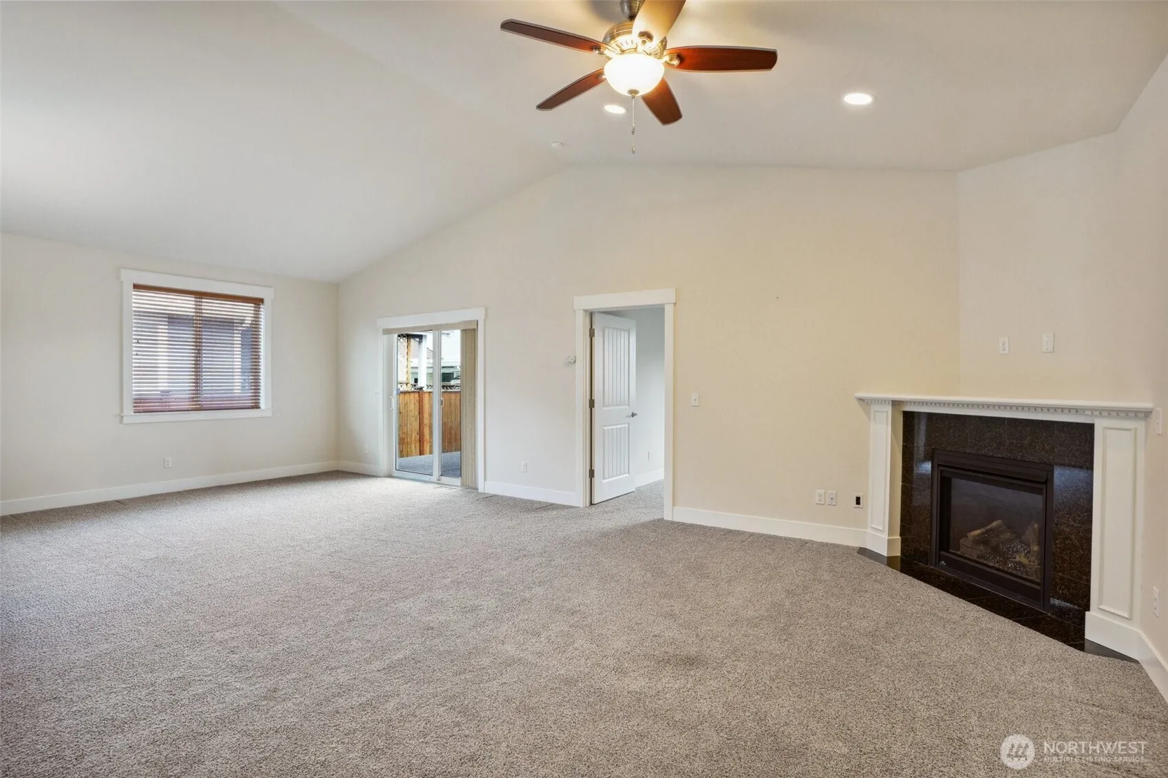 Property photo for 14431 22nd Avenue Ct E, Tacoma photo 5