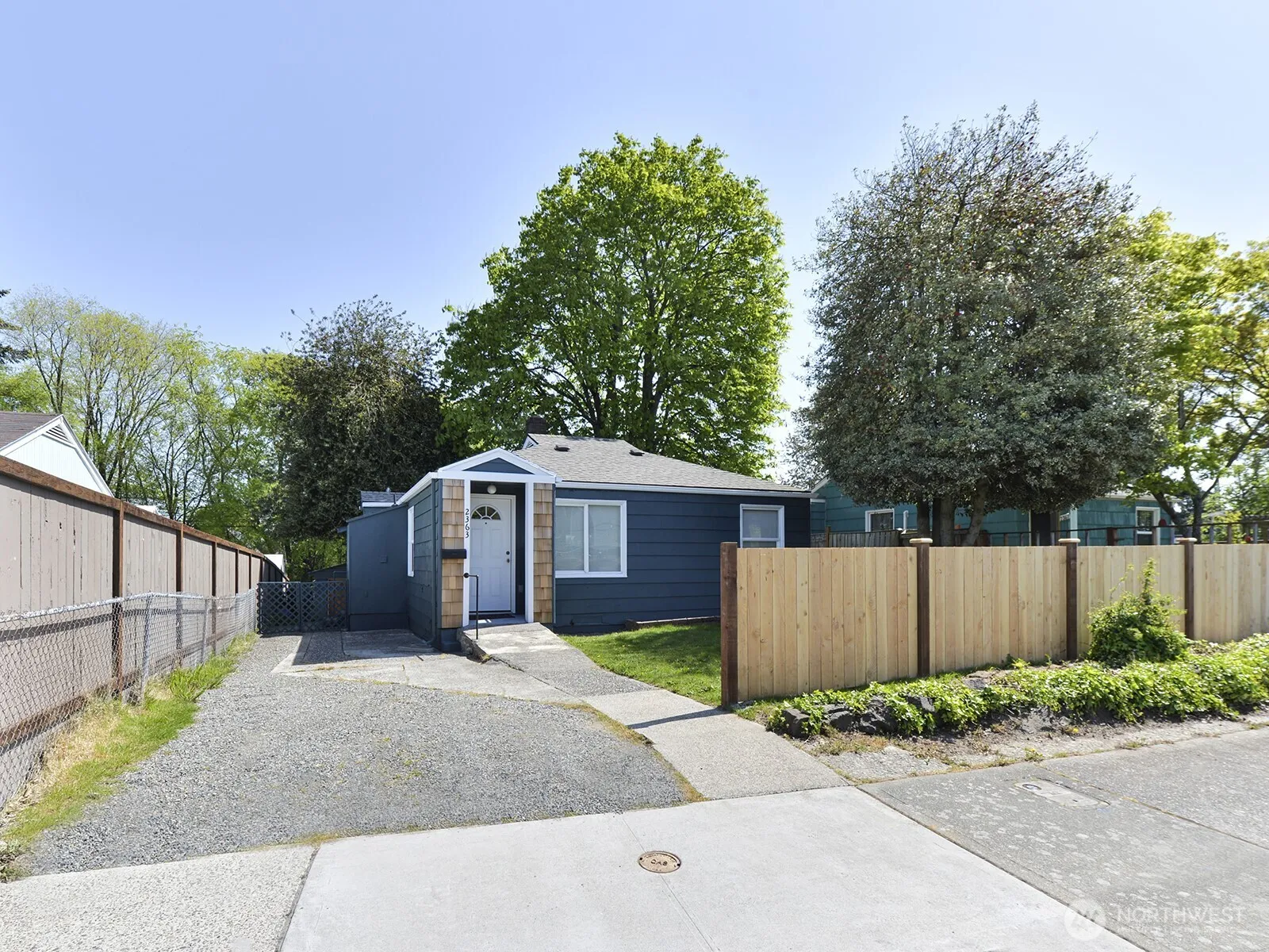 2363 S Hosmer, Tacoma