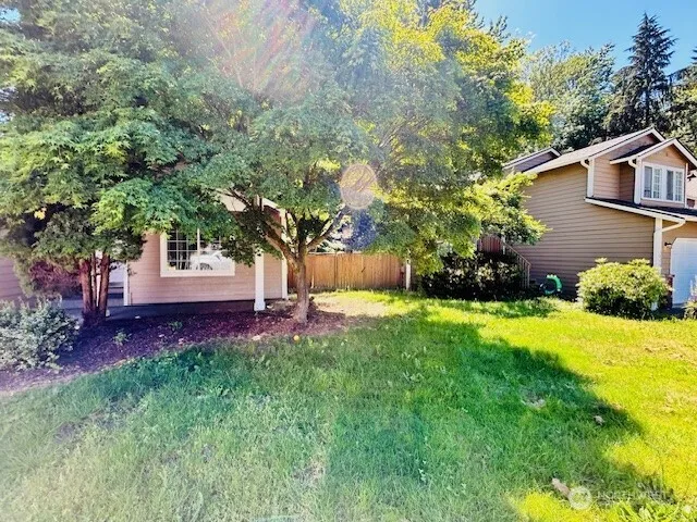 Property photo for 13827 93rd Avenue E, Puyallup photo 3
