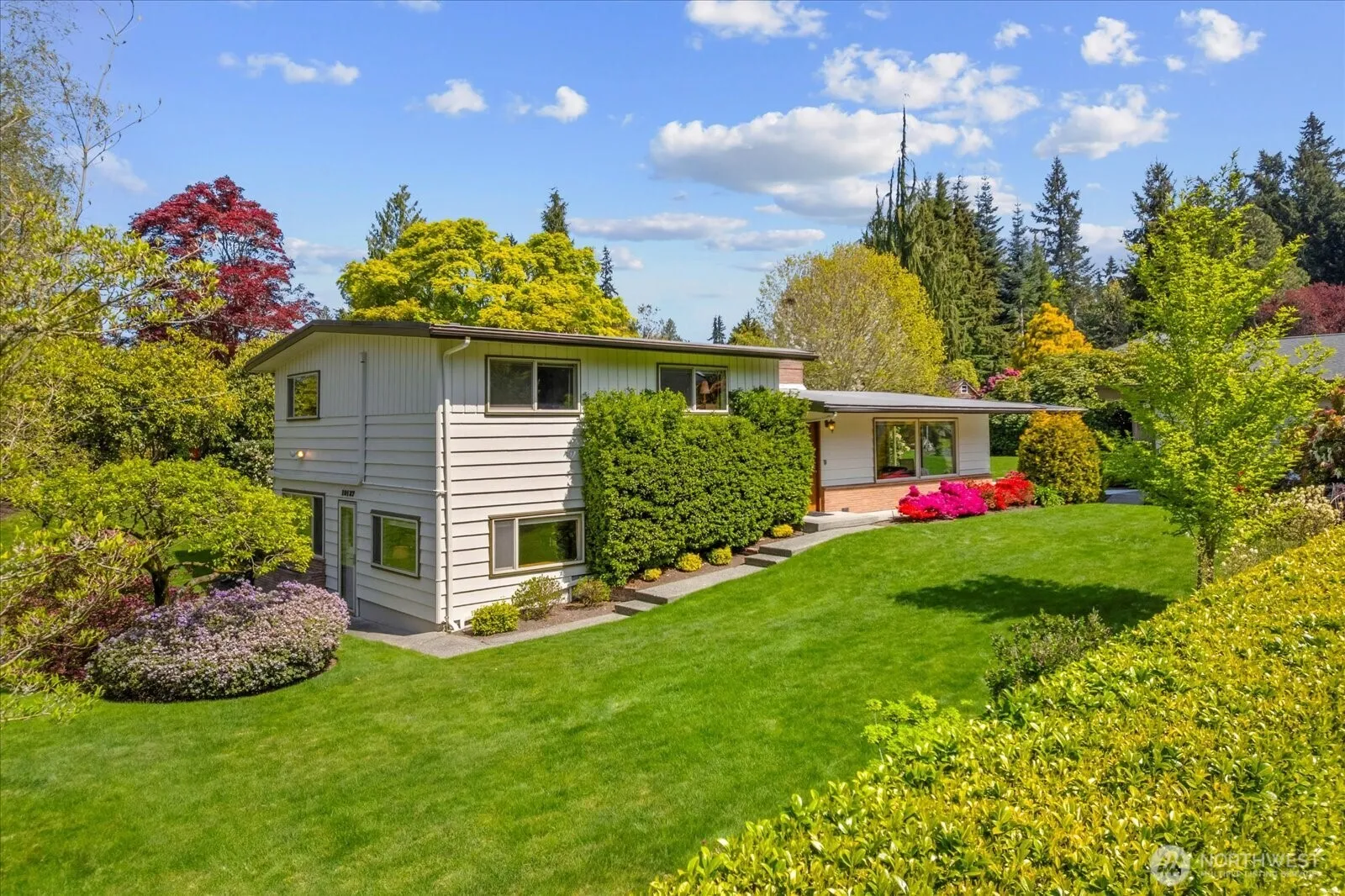 19127 92nd Avenue W, Edmonds