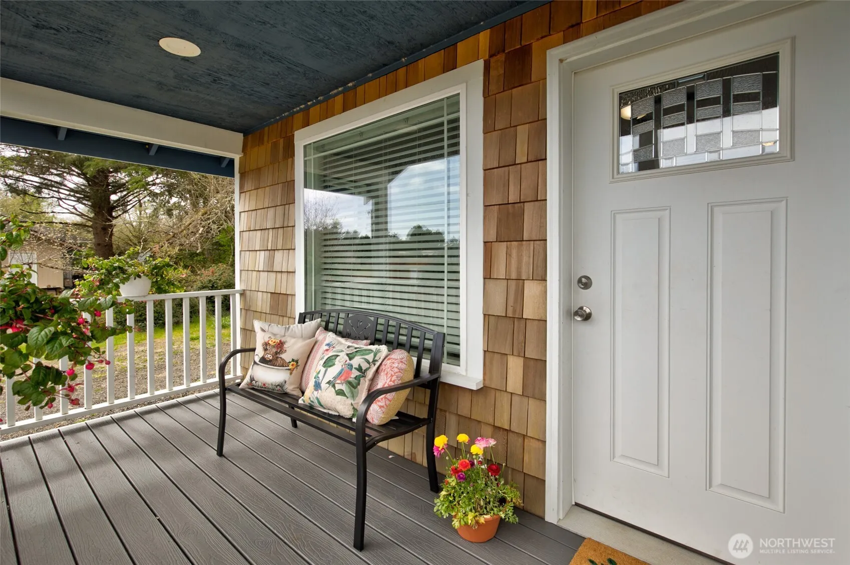 Property photo for 531 Point Brown Avenue Sw, Ocean Shores photo 2