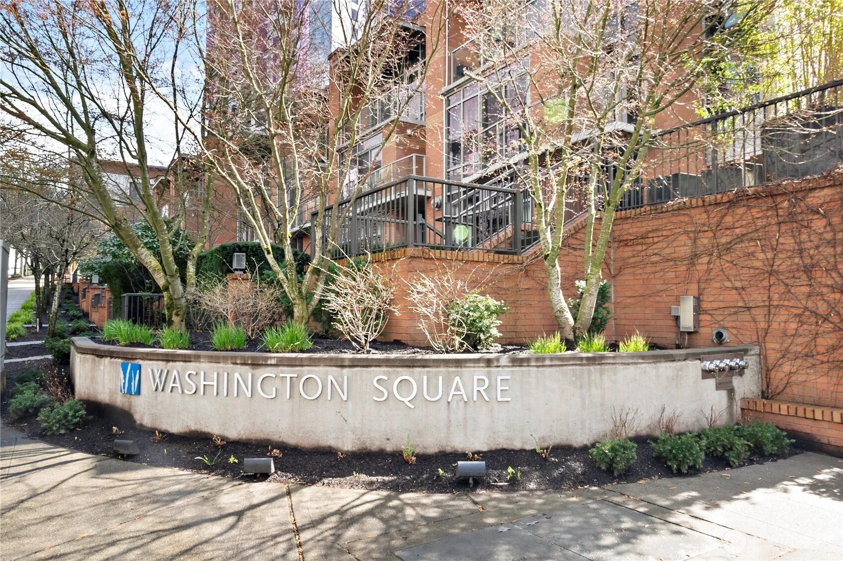 Property photo for 10610 Ne 9th Place #g403, Bellevue