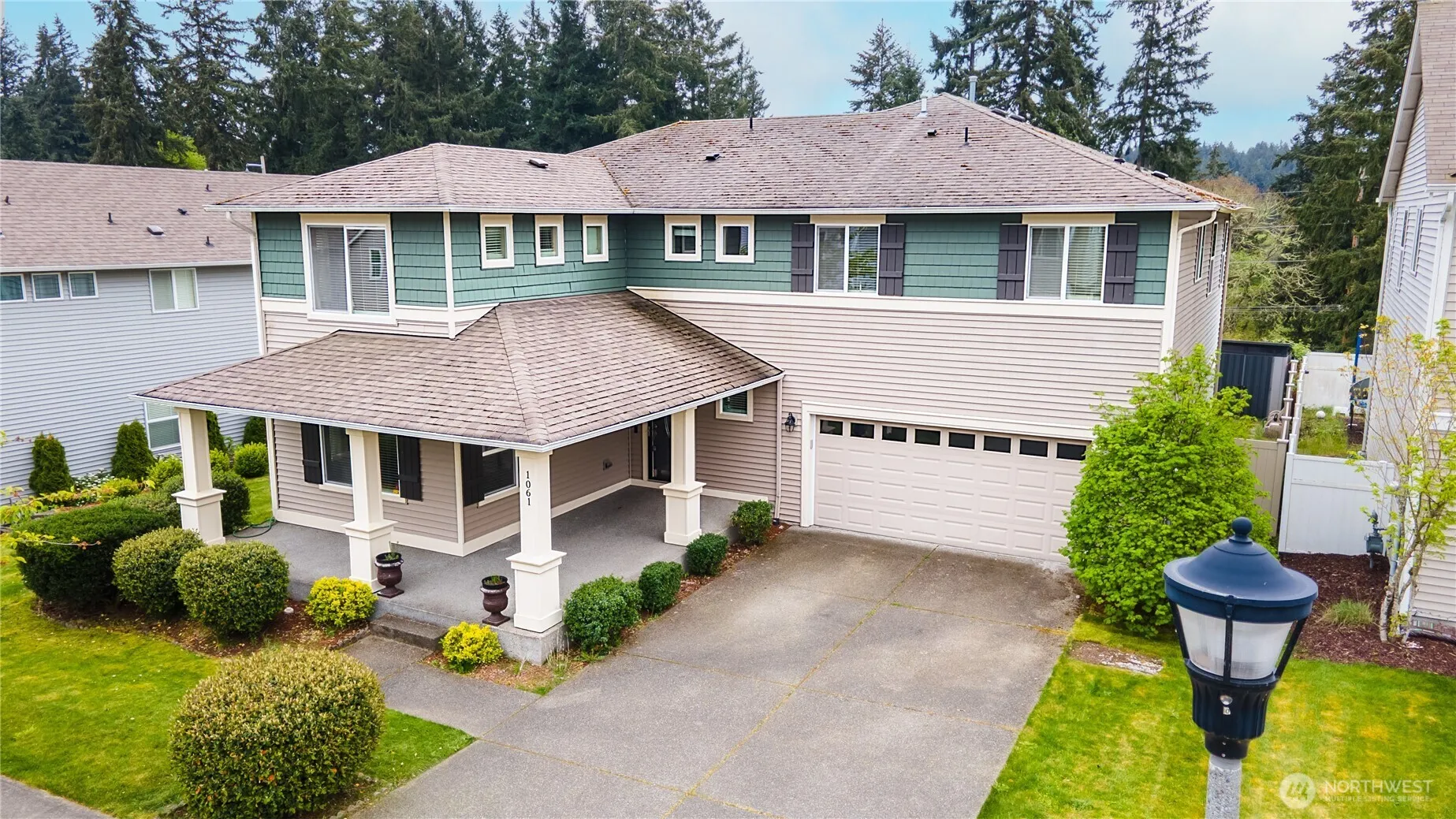Property photo for 1061 Hiton Circle, Dupont