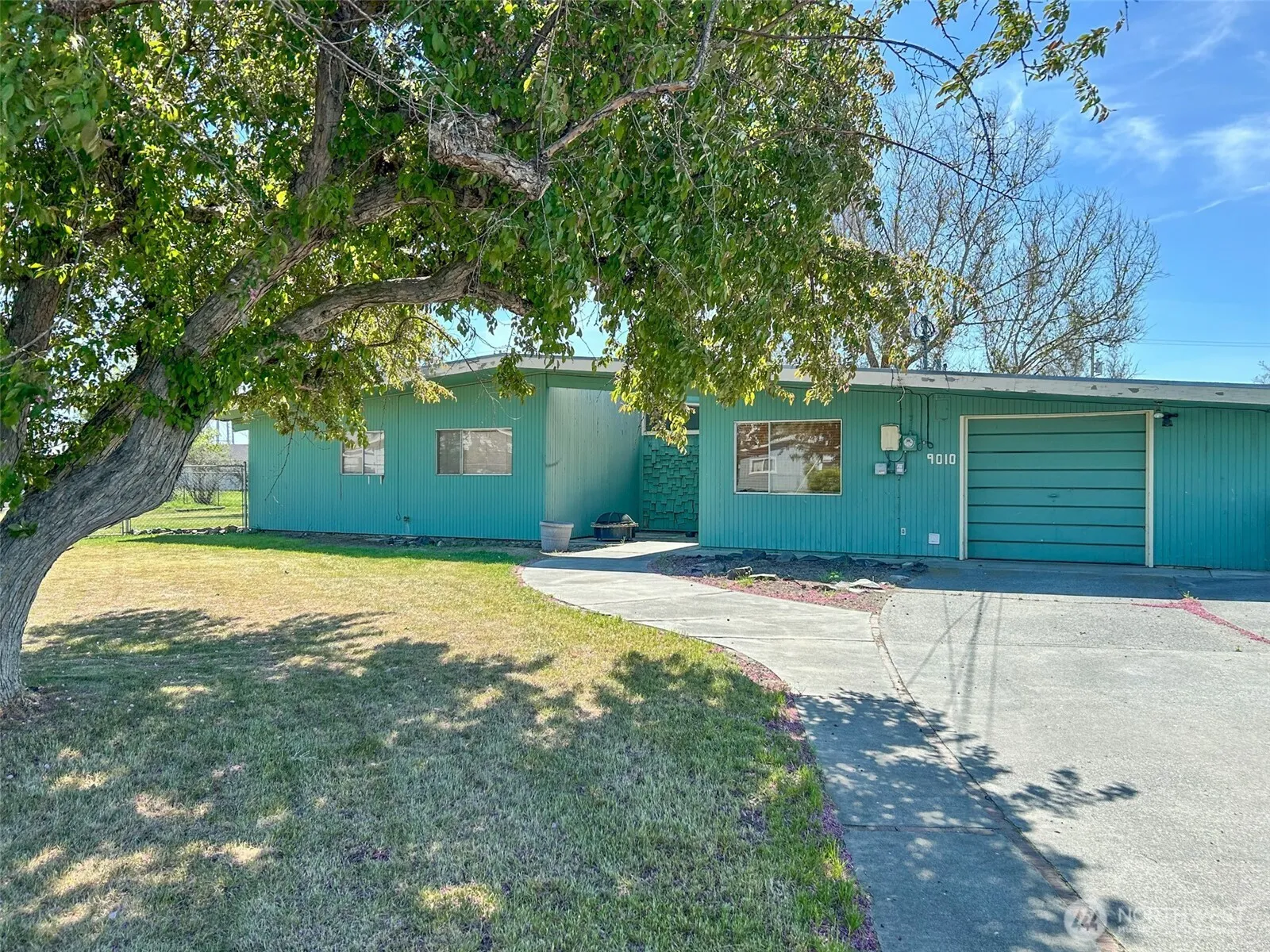Property photo for 9010 Bong Loop, Moses Lake