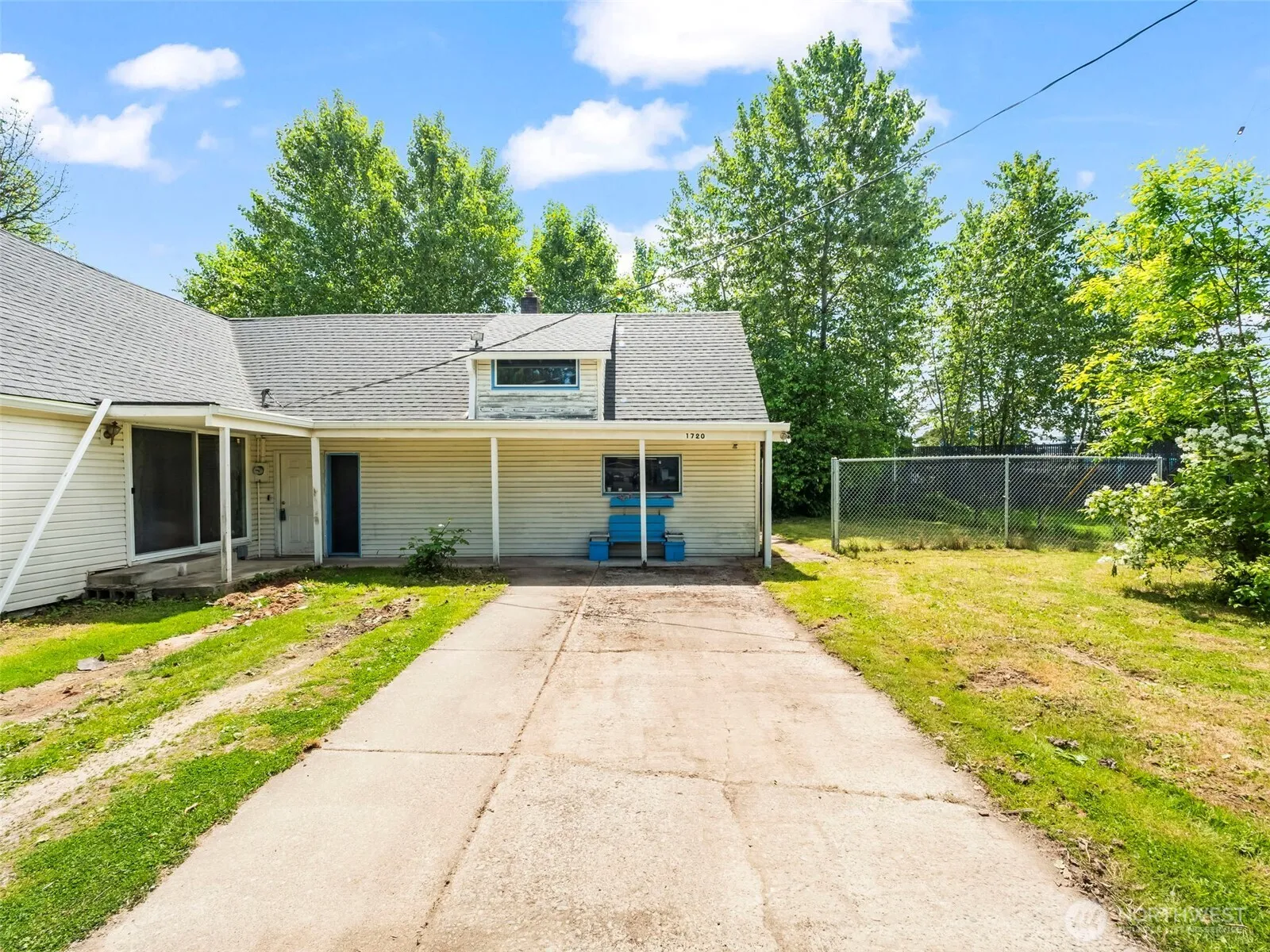 Property photo for 1720 80th Street E, Tacoma photo 4