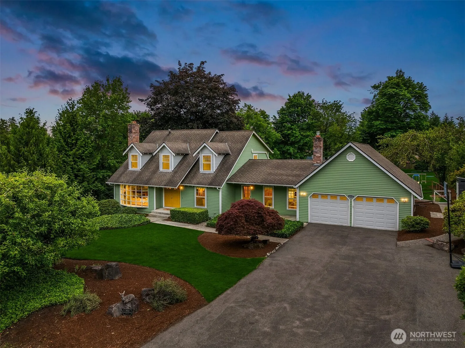 Property photo for 18127 Ne 125th Street, Redmond