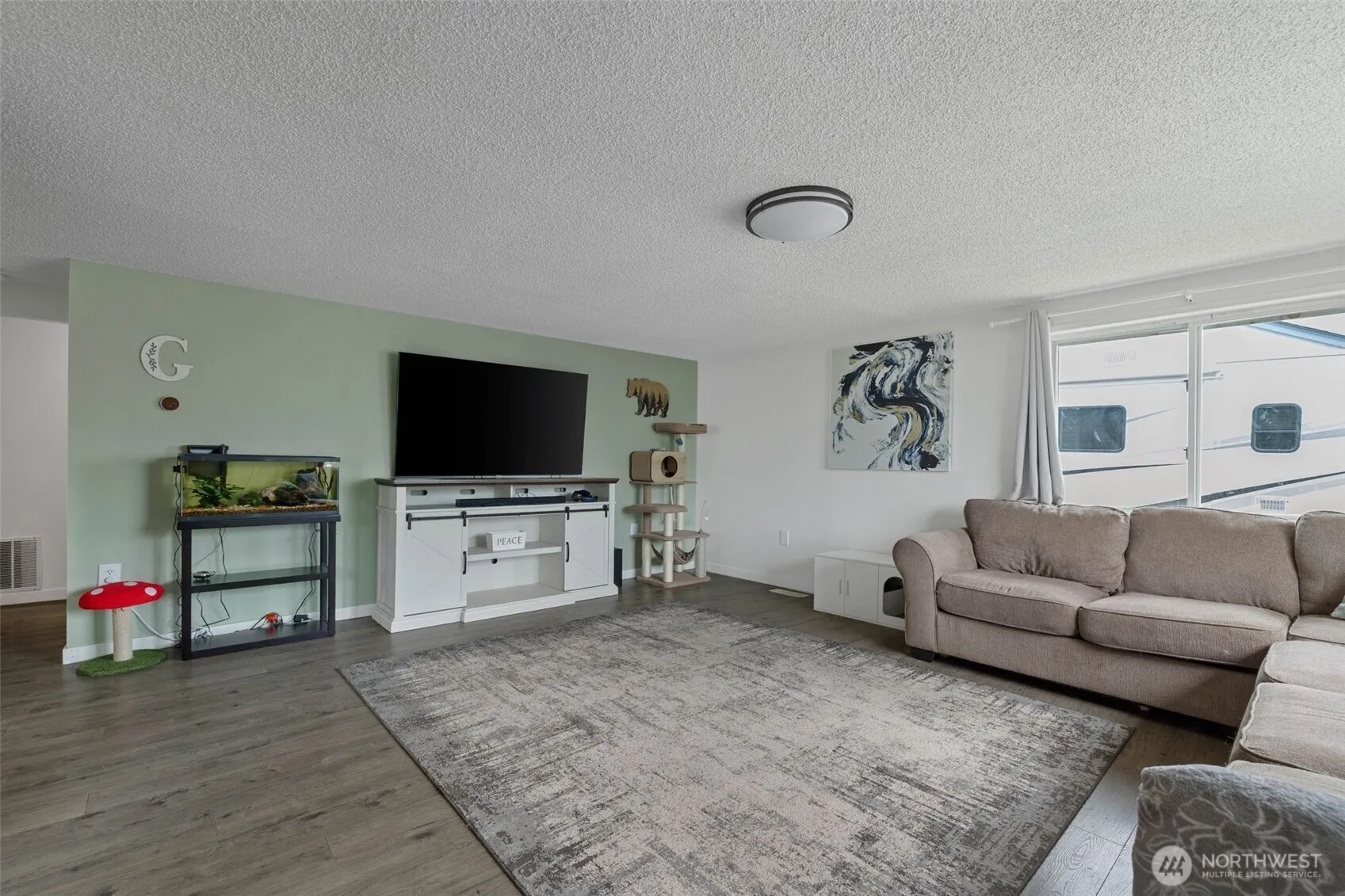Property photo for 1301 Humphrey Avenue W, Bremerton photo 5