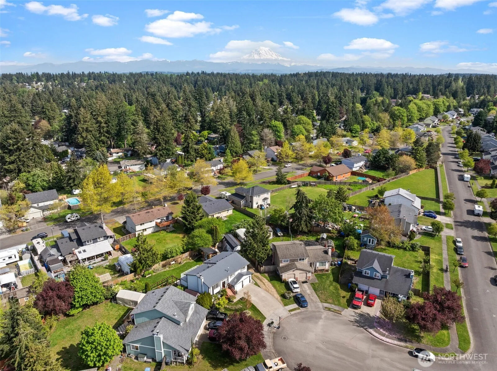 Property photo for 1818 Larkspur Court Se, Puyallup photo 5