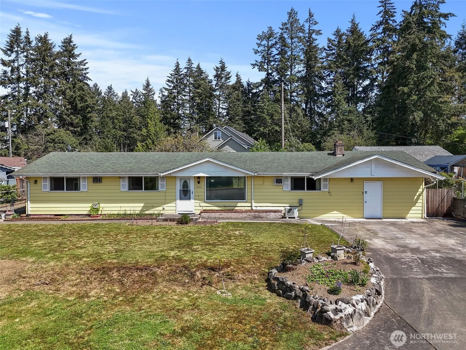 Property photo for 12211 94th Avenue E, Puyallup
