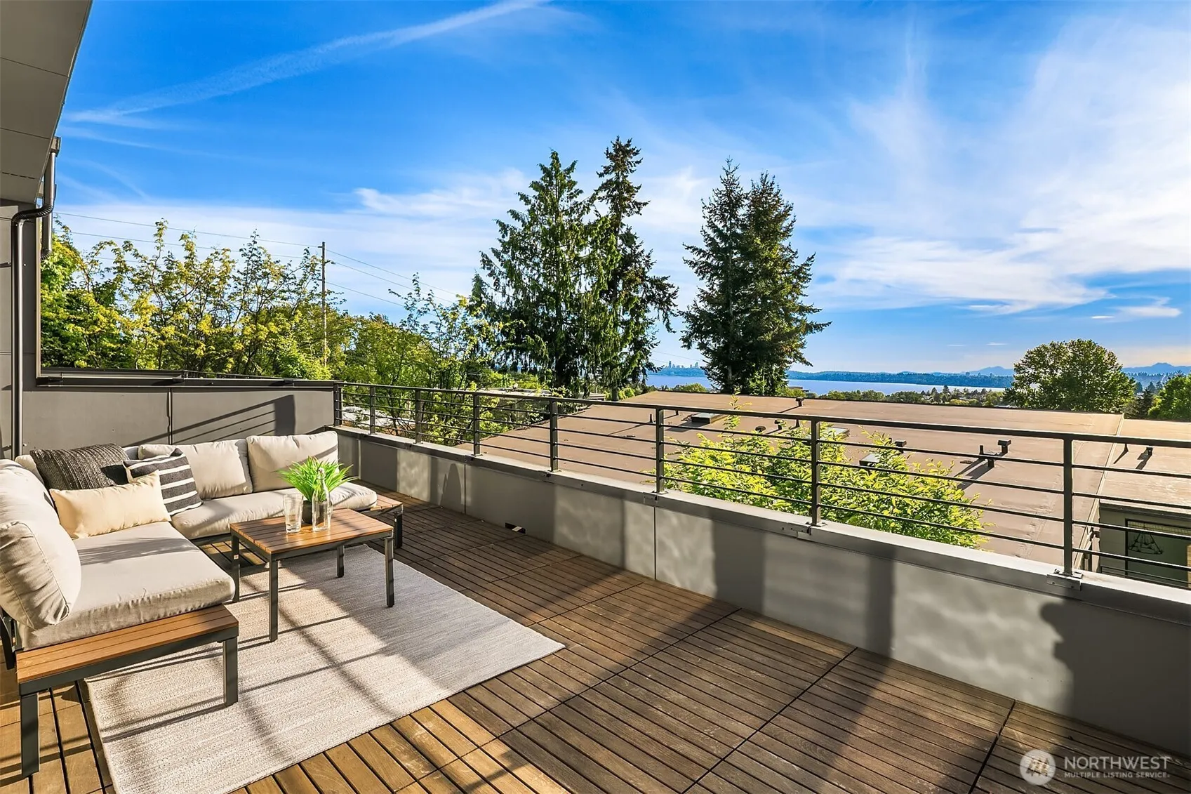 Property photo for 8721 114th Avenue Ne #b, Kirkland