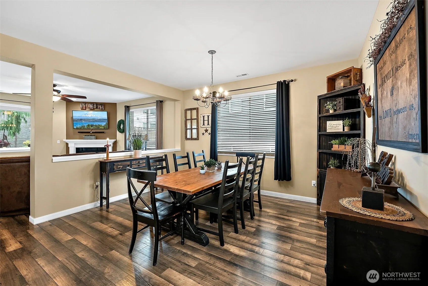 Property photo for 3932 Highlands Boulevard, Puyallup photo 5