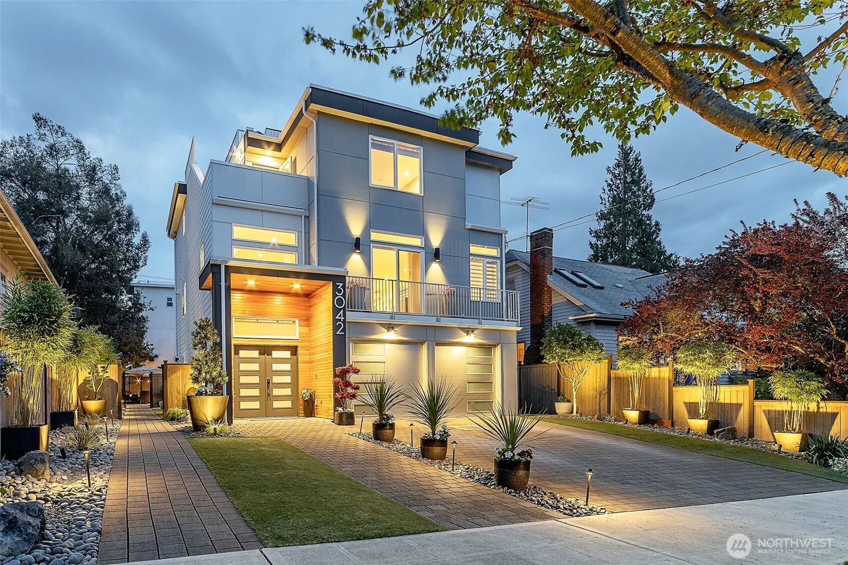 3042 Nw 64th Street, Seattle
