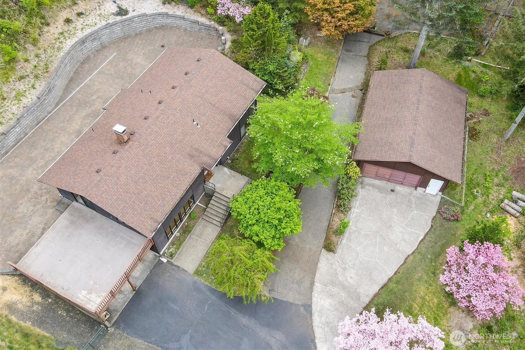 Property photo for 8439 Waddell Creek Road Sw, Olympia photo 2