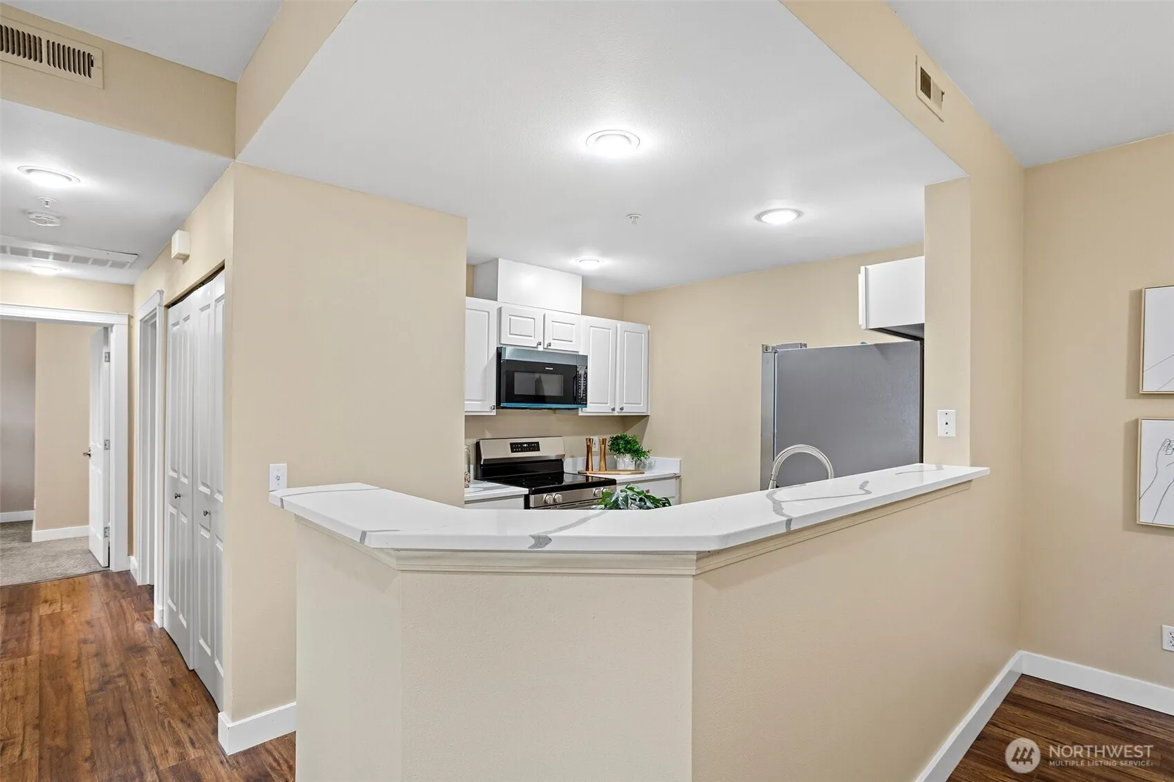 Property photo for 5292 236th Place Se #24-1, Issaquah photo 5