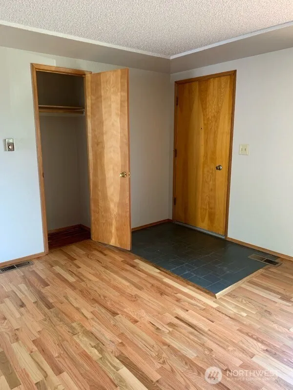 Property photo for 501 S 88th Street, Tacoma photo 4