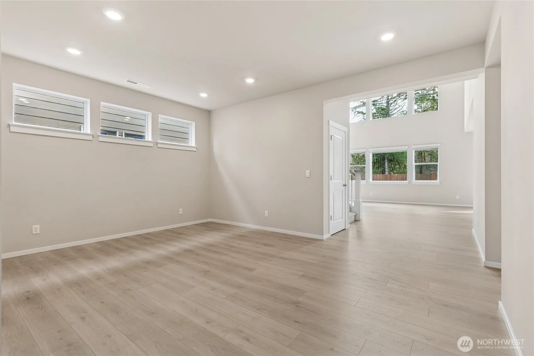 Property photo for 2344 Hyde Court Ne #8, Olympia photo 3