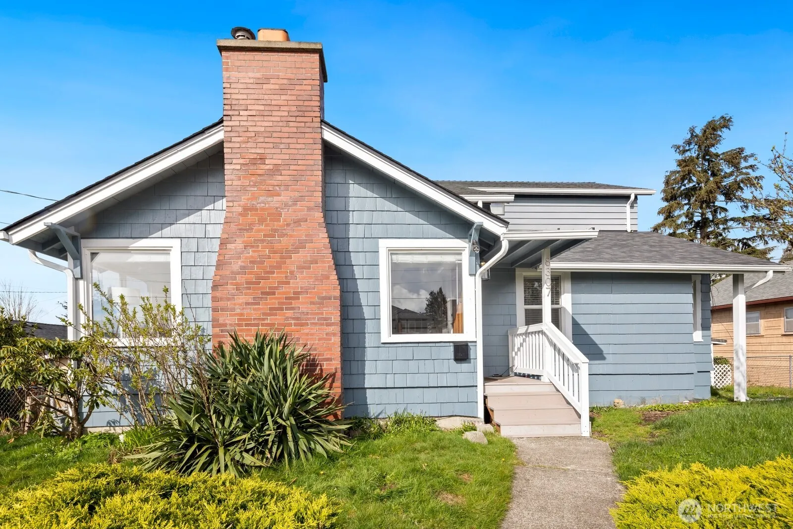 Property photo for 8307 27th Avenue Nw, Seattle
