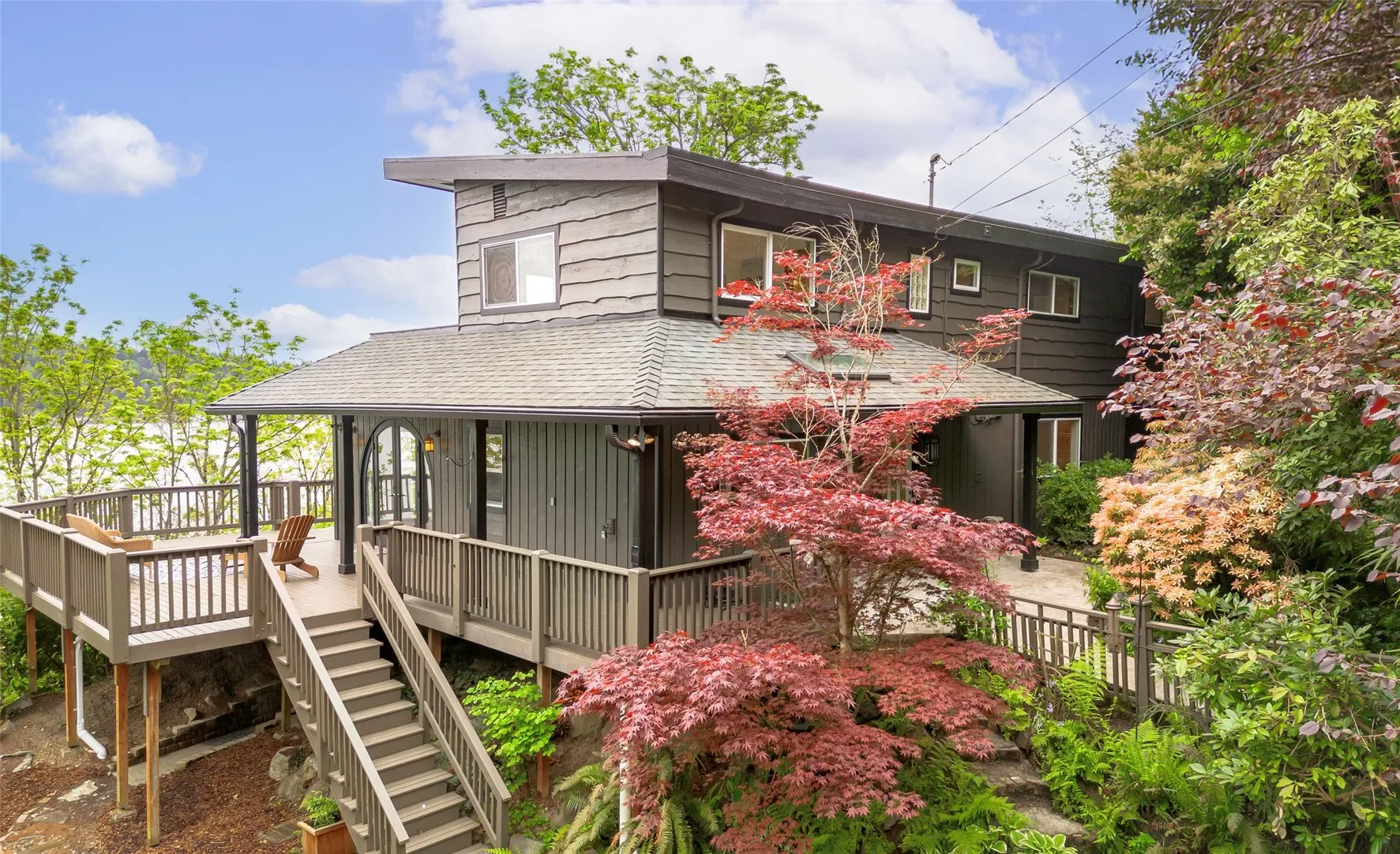 Property photo for 11706 Lakeside Avenue Ne, Seattle