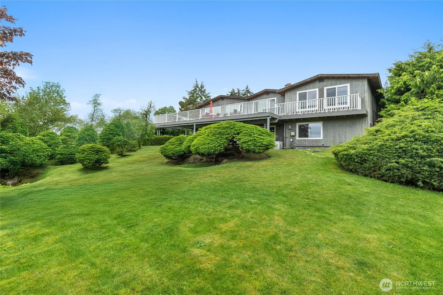 431 12th Place N, Edmonds