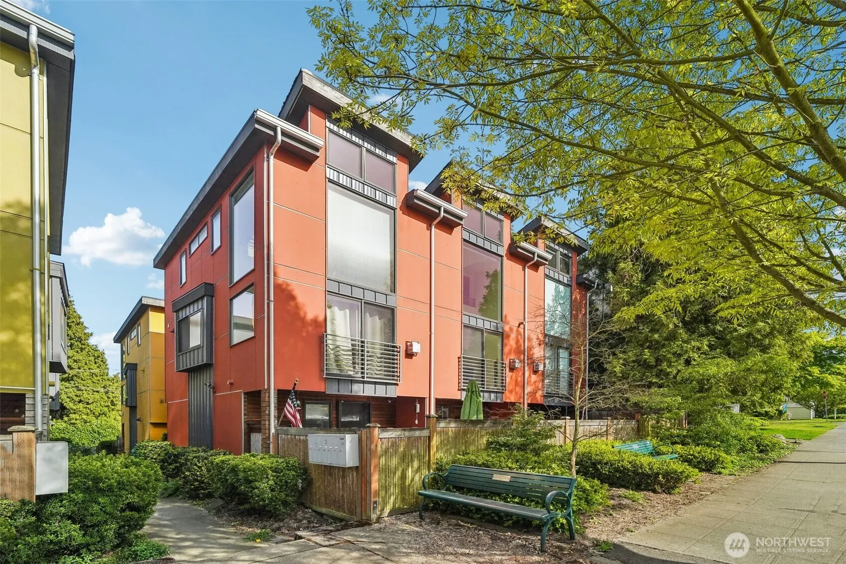 Property photo for 1722 California Avenue Sw #b, Seattle