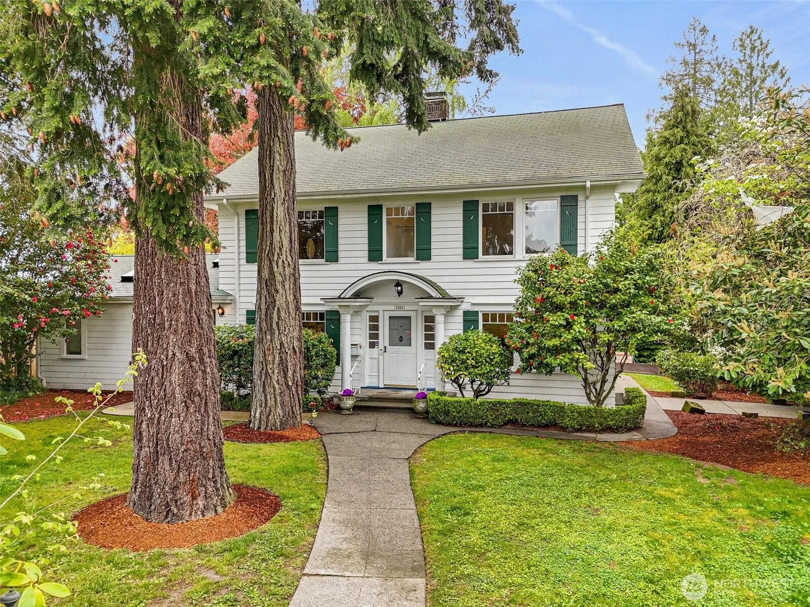 Property photo for 3805 45th Avenue Sw, Seattle
