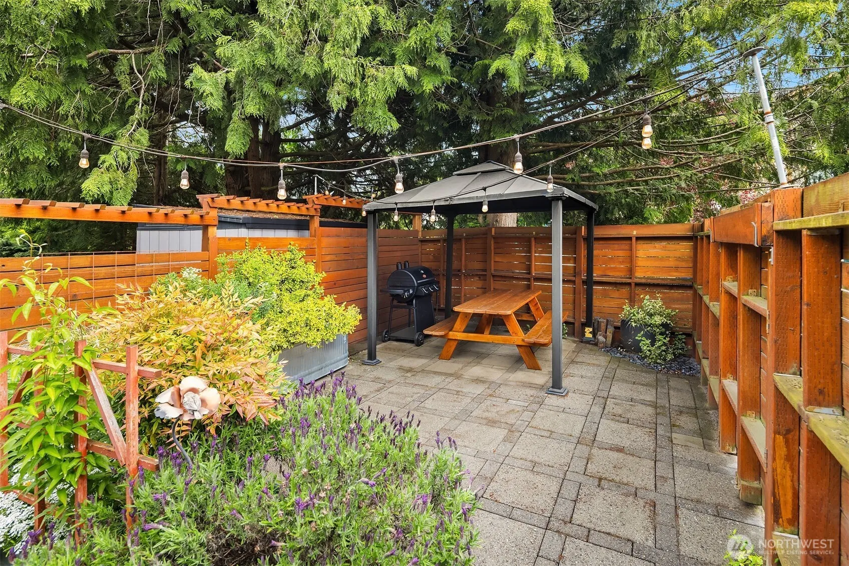 Property photo for 6369 23rd Avenue Sw, Seattle photo 5