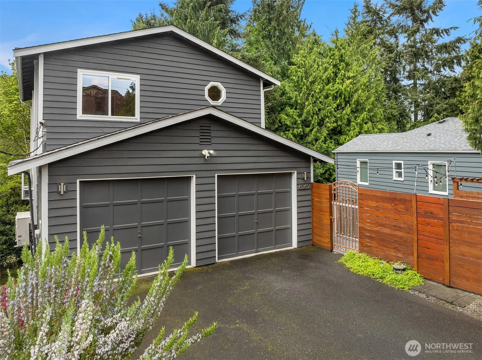 Property photo for 6369 23rd Avenue Sw, Seattle photo 3
