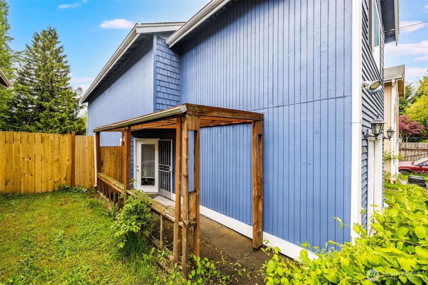 Property photo for 12225 47th Avenue S, Seattle photo 2