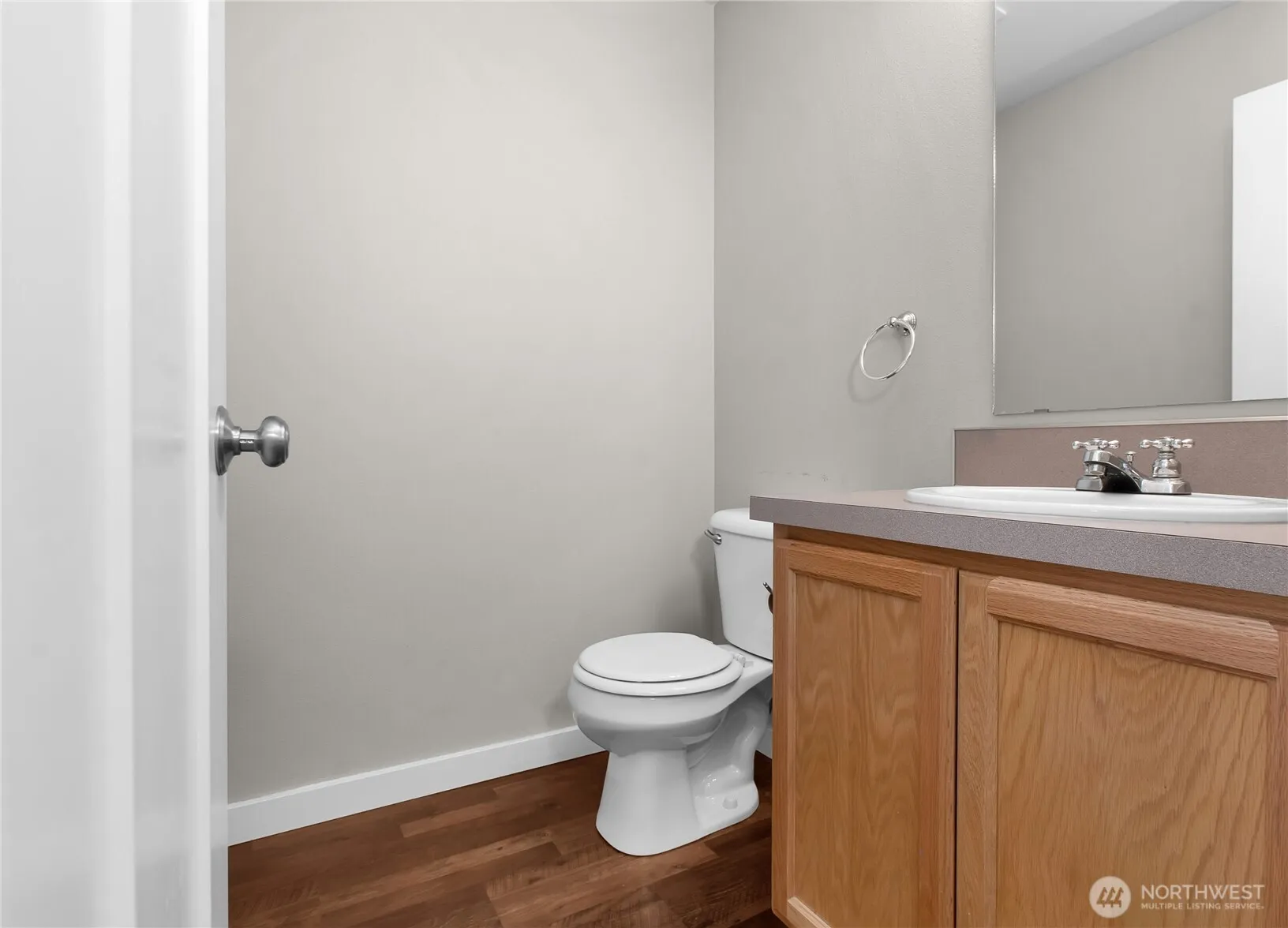 Property photo for 1622 Eastside Street Se, Olympia photo 5
